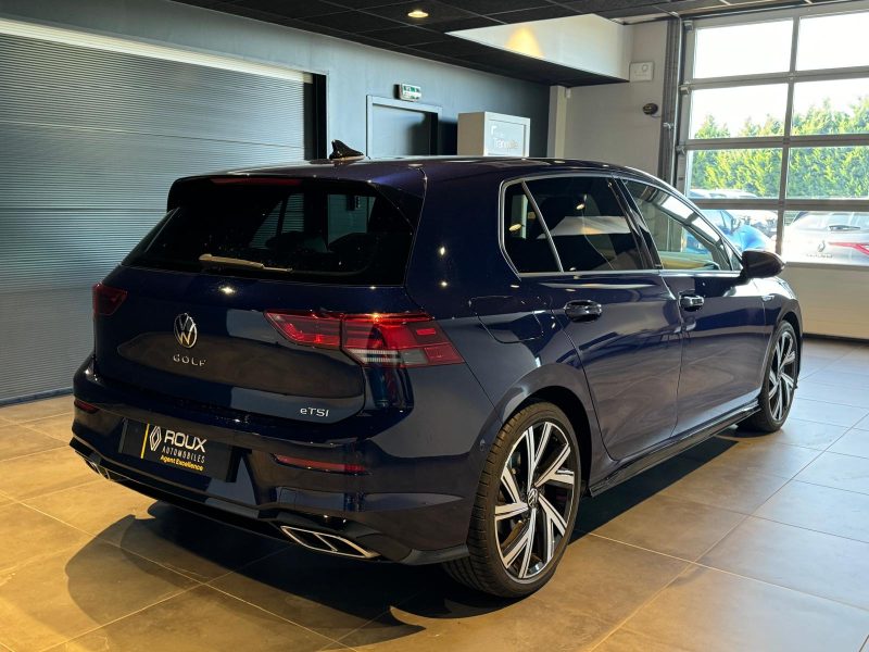 VOLKSWAGEN GOLF VIII 2022