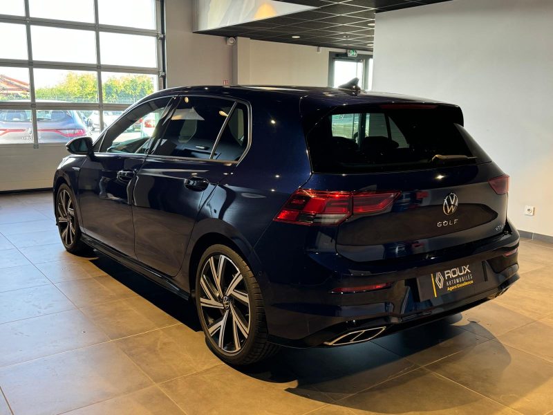 VOLKSWAGEN GOLF VIII 2022