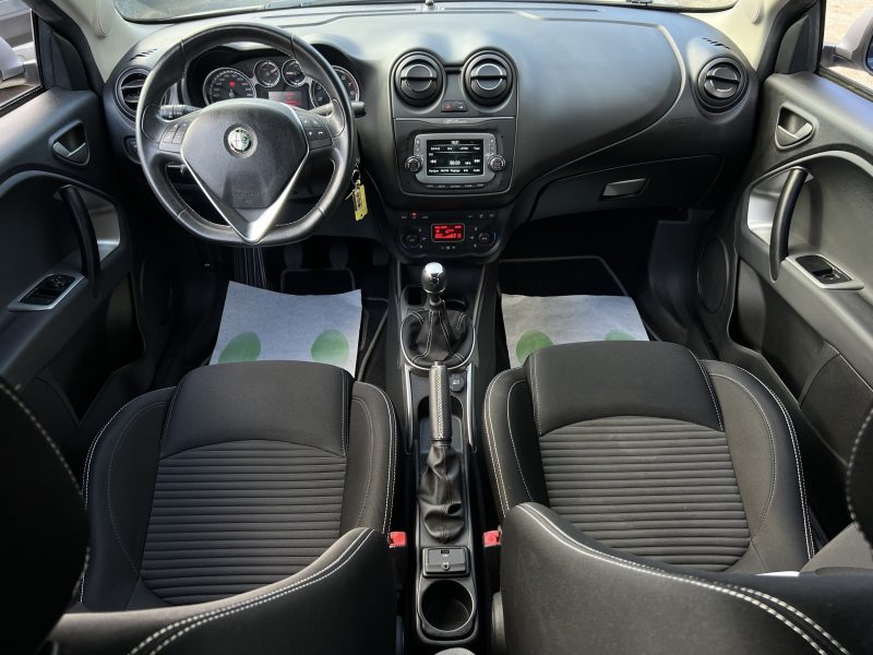 ALFA ROMEO MITO (3) 1.4 MPi 78 1ERE MAIN 33 300 Kms BLUETOOTH REGULATUER CRIT AIR 1 - GARANTIE 1 AN