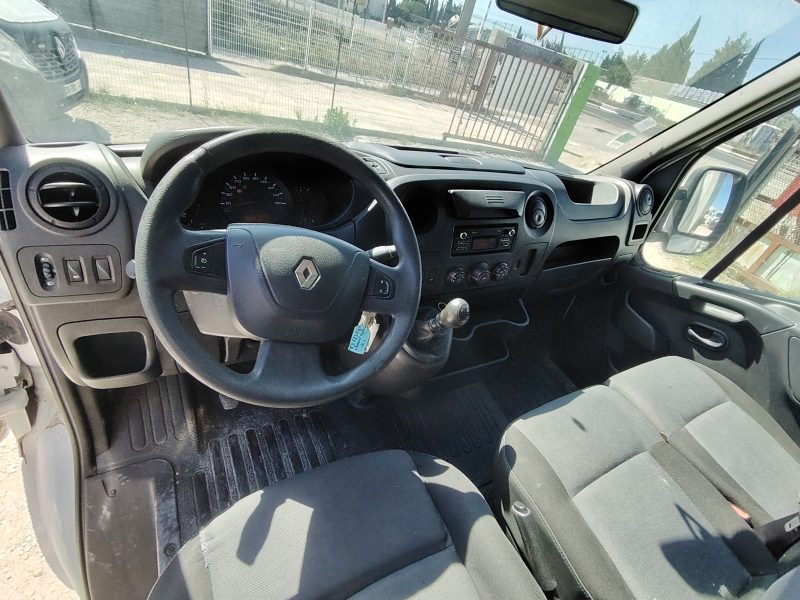 RENAULT MASTER III 2.3DCI  165CV 20M3 BACHE 2019