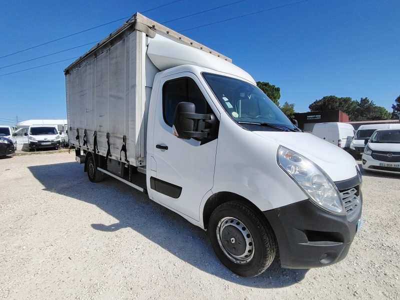 RENAULT MASTER III 2.3DCI  165CV 20M3 BACHE 2019