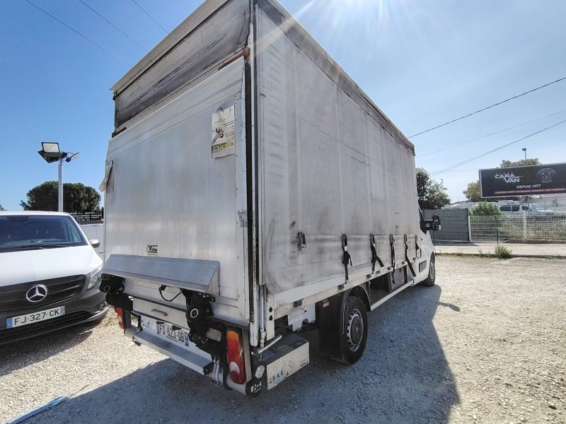 RENAULT MASTER III 2.3DCI  165CV 20M3 BACHE 2019