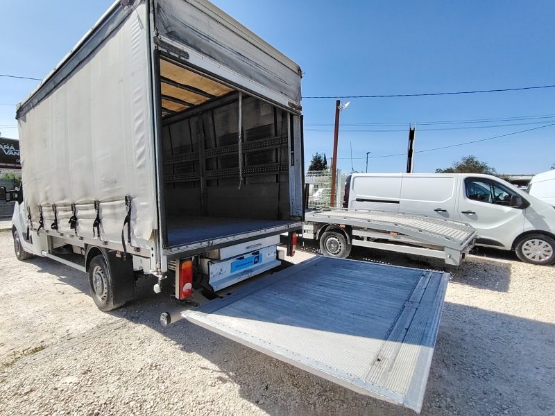 RENAULT MASTER III 2.3DCI  165CV 20M3 BACHE 2019