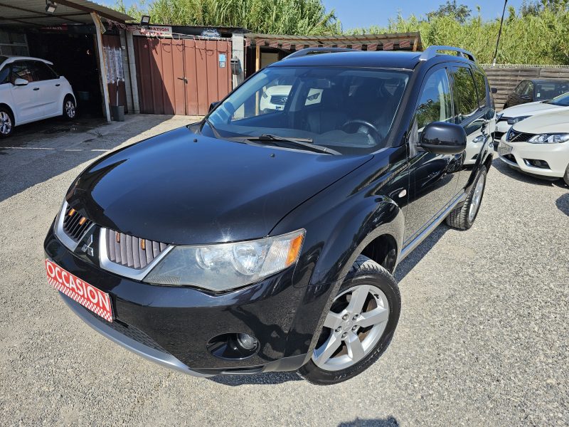 MITSUBISHI OUTLANDER  4X4 2,0 DI-D 140 CH INTENS+ 7 PLACES CUIR GPS CAMERA 