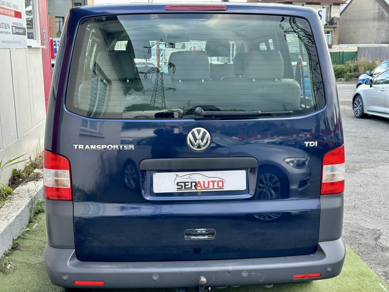 VOLKSWAGEN TRANSPORTER T5 KOMBI 2011