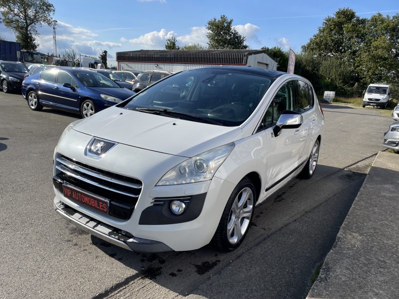 PEUGEOT 3008  2011