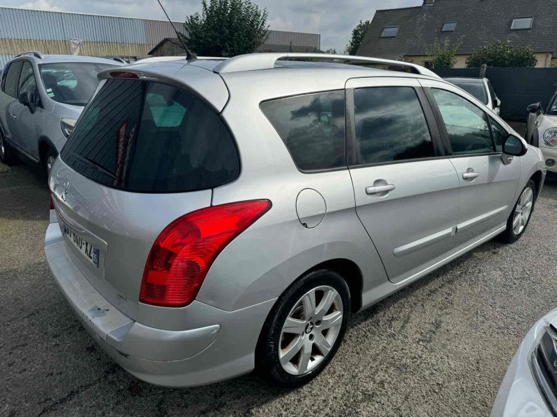 PEUGEOT 308 SW I 2011