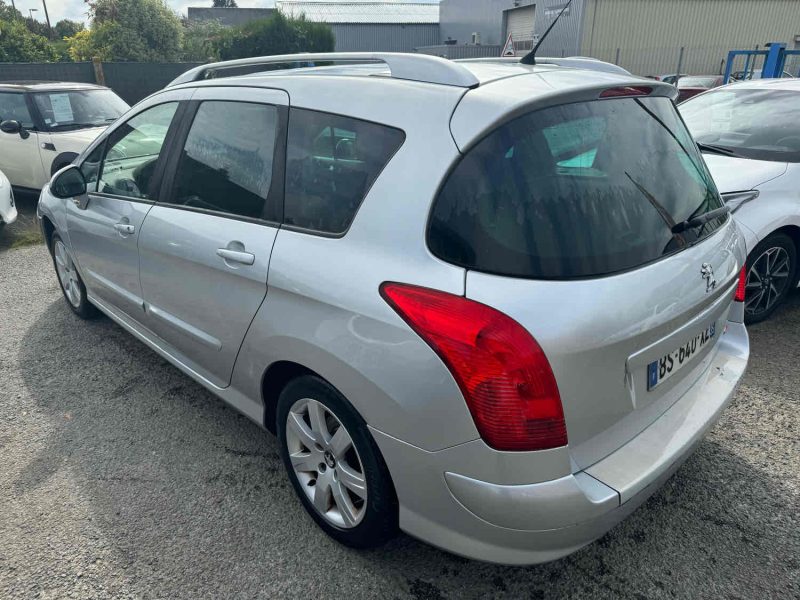 PEUGEOT 308 SW I 2011