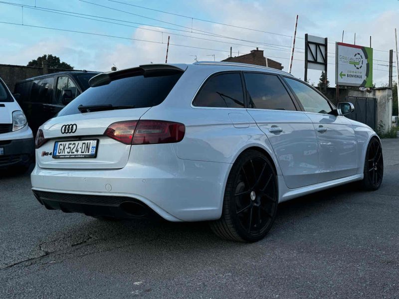 AUDI A4 RS4 B8 Avant 