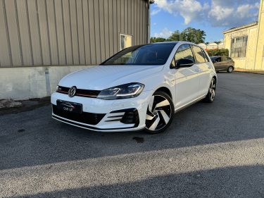 VOLKSWAGEN GOLF VII 2017