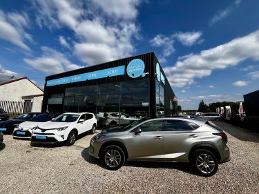 LEXUS NX300H AWD 197ch LUXE TOIT PANORAMIQUE 09/2018