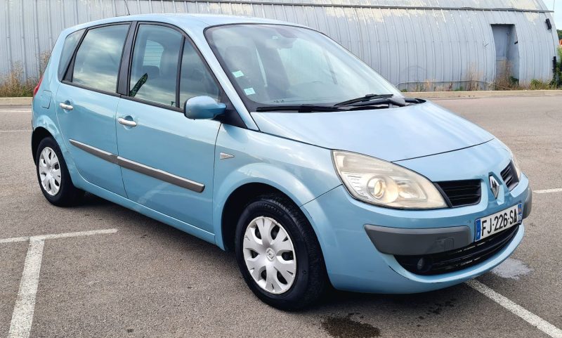 RENAULT SCenic  II 2008