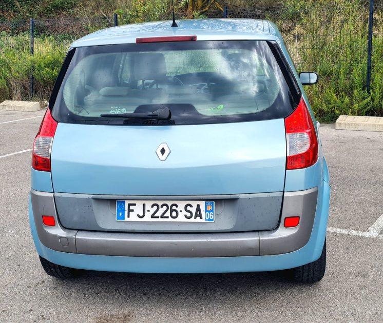 RENAULT SCenic  II 2008