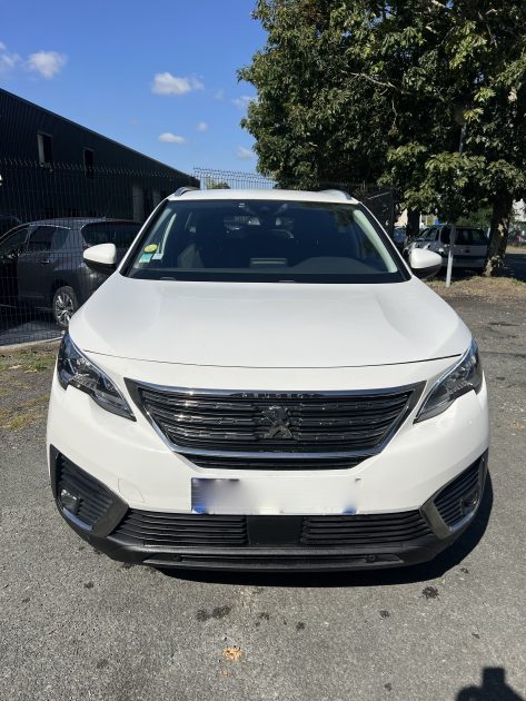 PEUGEOT 5008 II 2019