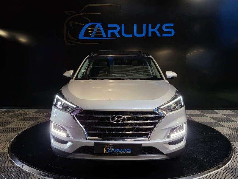 HYUNDAI TUCSON 1.6 CRDi 136cv CREATIVE / 1ERE MAIN / ENTRETIEN HYUNDAI / TOIT OUVRANT / SIEGE CHAUFF