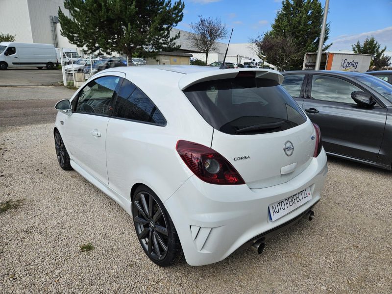 OPEL CORSA D 2012