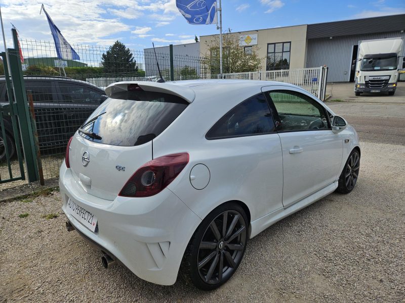 OPEL CORSA D 2012