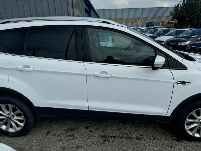 FORD KUGA 2.0 TDCi 120 TITANIUM