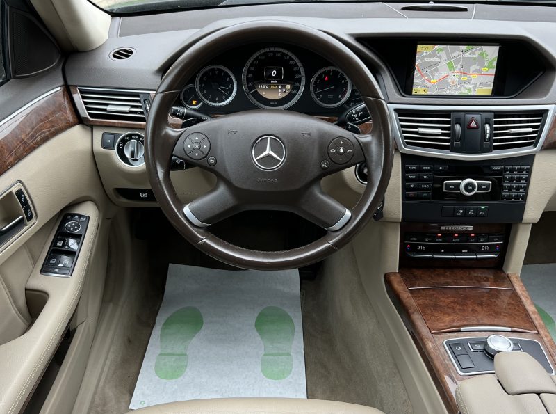 MERCEDES CLASSE E 4 IV ELEGANCE EXECUTIVE 250 CGI 1.8 204 BVA7 GPS CUIR CRIT AIR 1 - GARANTIE 1 AN