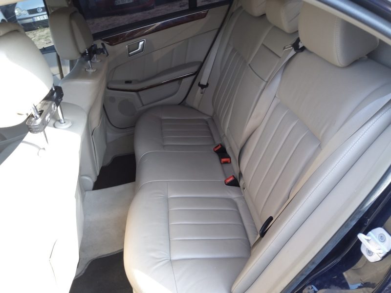 MERCEDES CLASSE E 4 IV ELEGANCE EXECUTIVE 250 CGI 1.8 204 BVA7 GPS CUIR CRIT AIR 1 - GARANTIE 1 AN