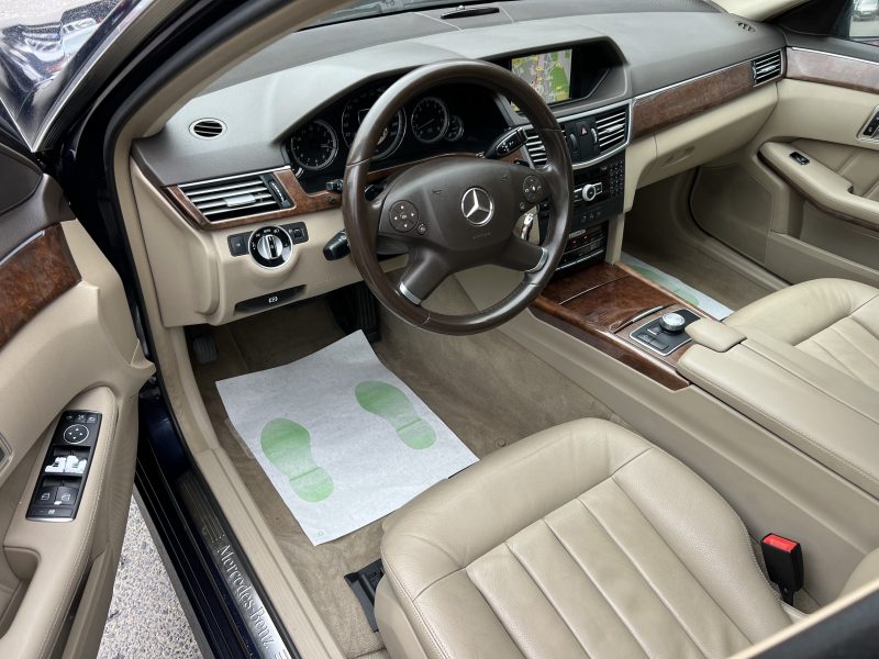 MERCEDES CLASSE E 4 IV ELEGANCE EXECUTIVE 250 CGI 1.8 204 BVA7 GPS CUIR CRIT AIR 1 - GARANTIE 1 AN