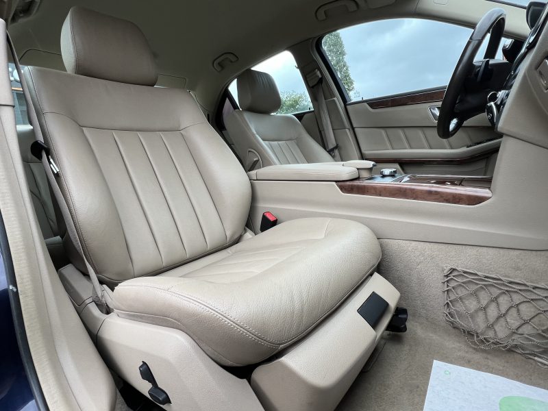 MERCEDES CLASSE E 4 IV ELEGANCE EXECUTIVE 250 CGI 1.8 204 BVA7 GPS CUIR CRIT AIR 1 - GARANTIE 1 AN