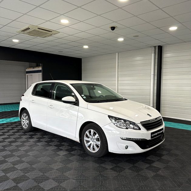 PEUGEOT 308 II 1.6 HDi 100 cv Style Garantie 12 Mois