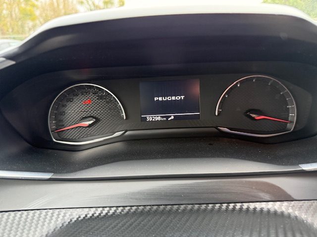 PEUGEOT 208 II 2021 - 39298 KM