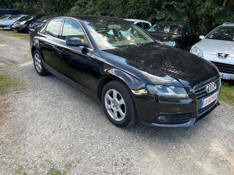 AUDI A4  2010