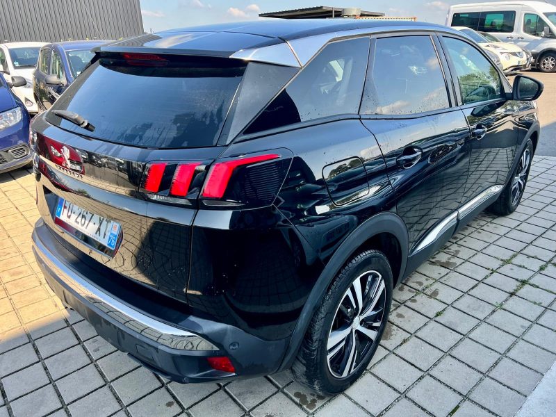 PEUGEOT 3008 1.5 BlueHDi 130CH S&S BVM6 ALLURE