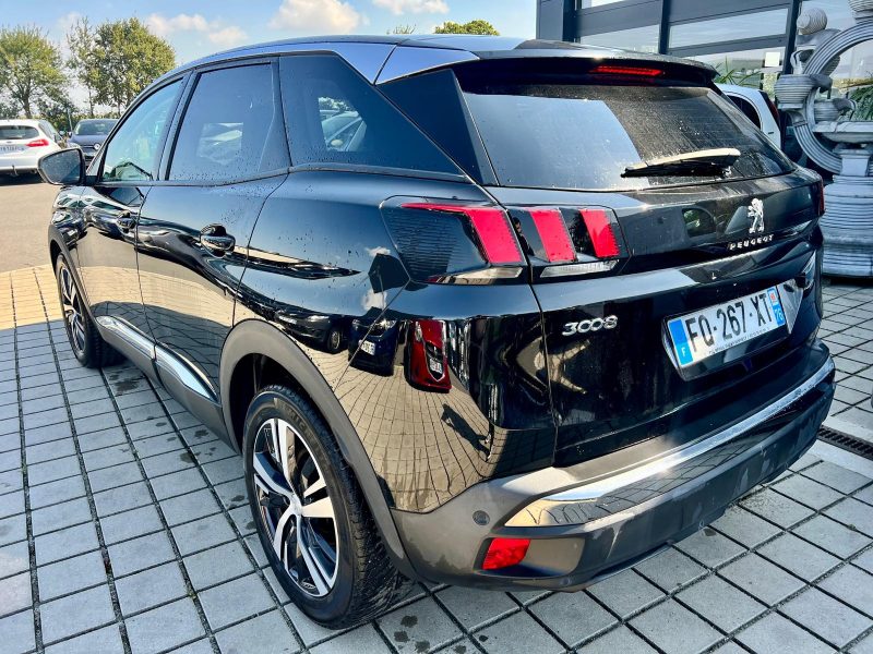 PEUGEOT 3008 1.5 BlueHDi 130CH S&S BVM6 ALLURE