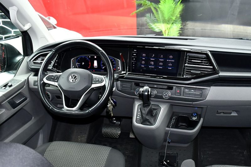 VOLKSWAGEN TRANSPORTER 2020