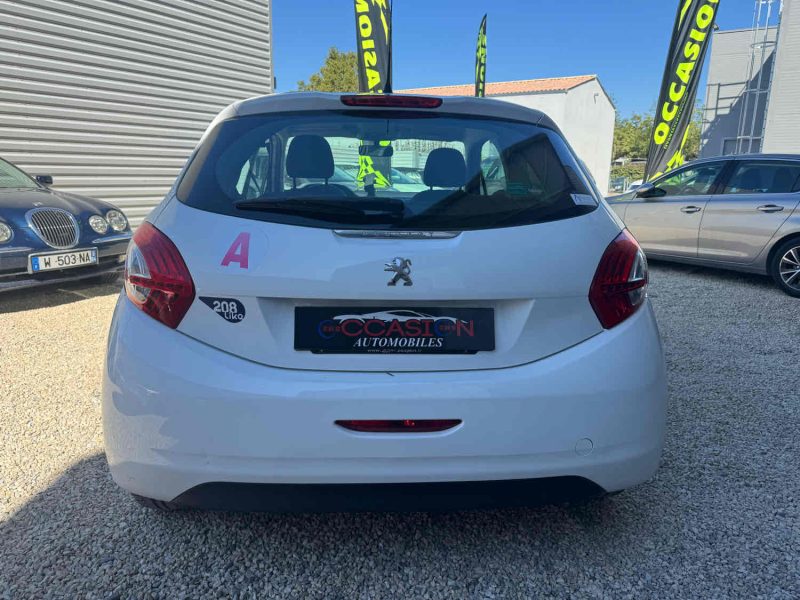 PEUGEOT 208 - Distribution OK / Catalyseur NEUF /Garantie 12 Mois