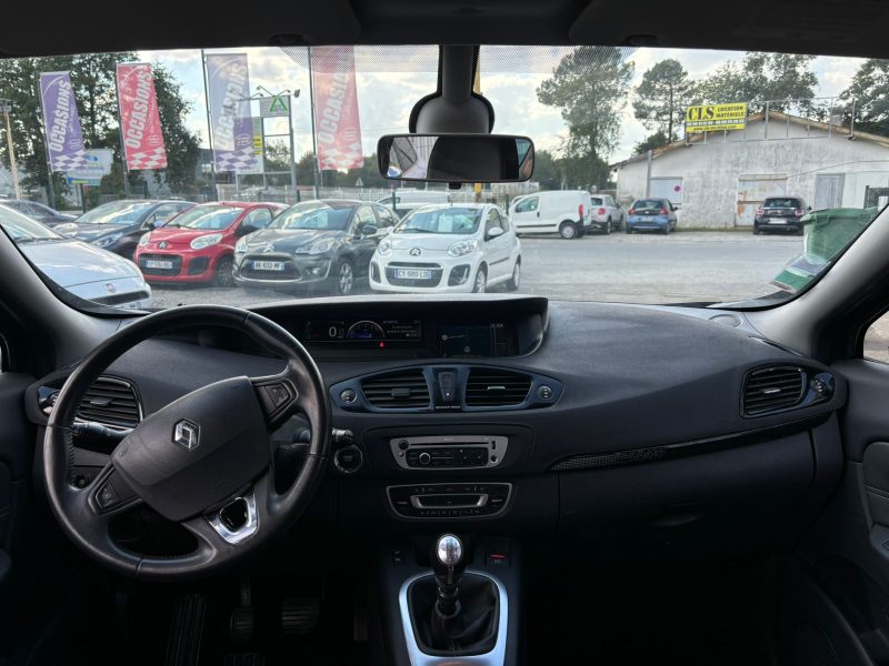 RENAULT SCENIC 7 PLACES  2013