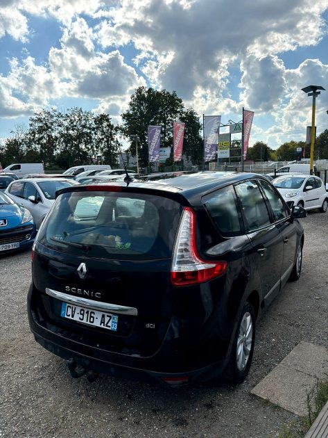 RENAULT SCENIC 7 PLACES  2013