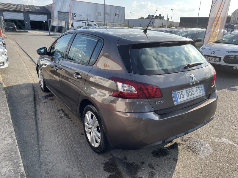 PEUGEOT 308 II 2015