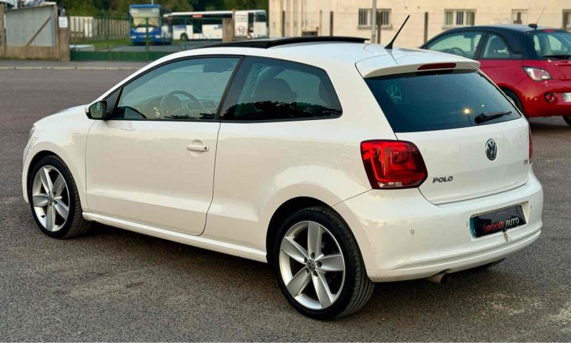 VOLKSWAGEN POLO V 1.6 TDI 90 CR SPORTLINE TOIT PANORAMIQUE