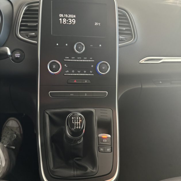 RENAULT GRAND SCENIC IV 2018