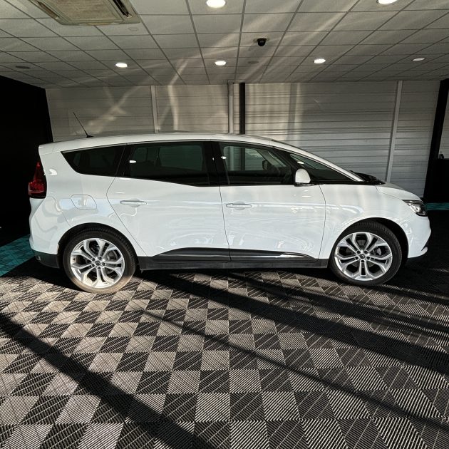 RENAULT GRAND SCENIC IV 2018