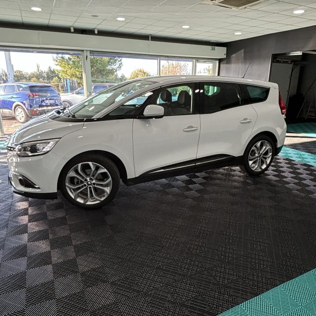 RENAULT GRAND SCENIC IV 2018