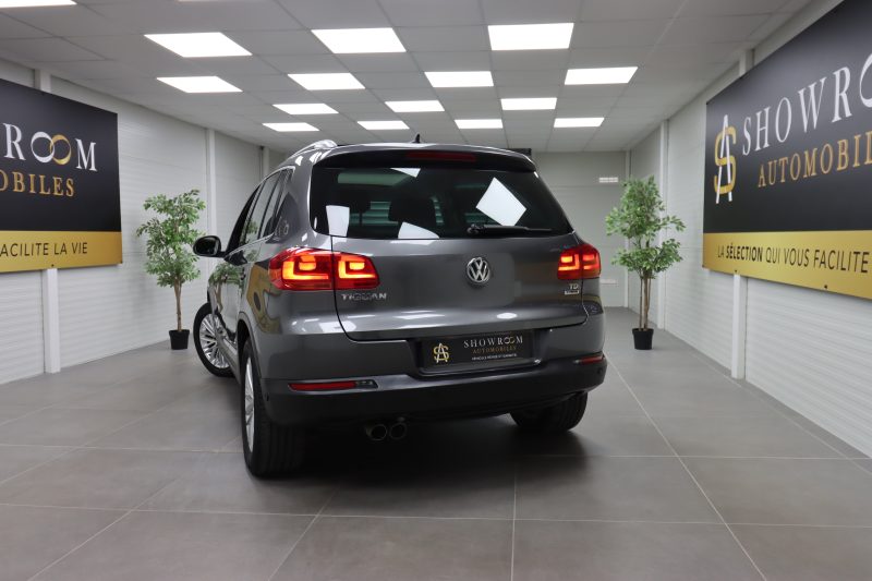 VOLKSWAGEN TIGUAN 2015