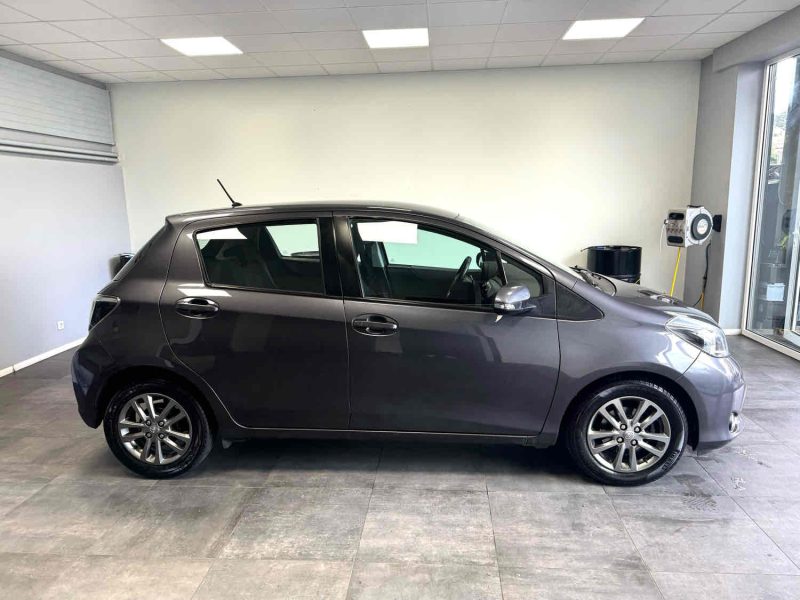 TOYOTA YARIS 2014