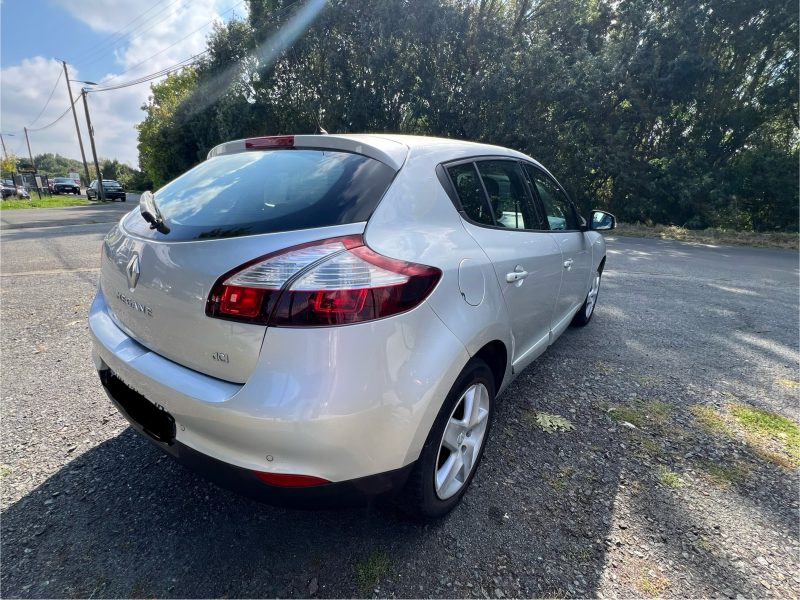 RENAULT MEGANE 2015