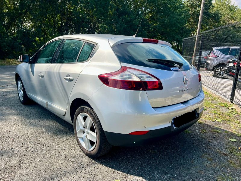 RENAULT MEGANE 2015