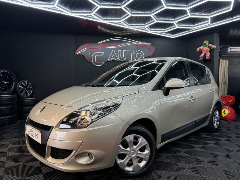 RENAULT SCENIC III 2011