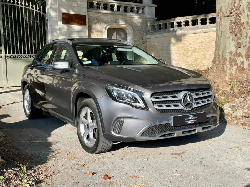 MERCEDES CLASSE GLA 180 110 ch bva business + TOIT OUVRANT + NOMBREUSES OPTIONS  