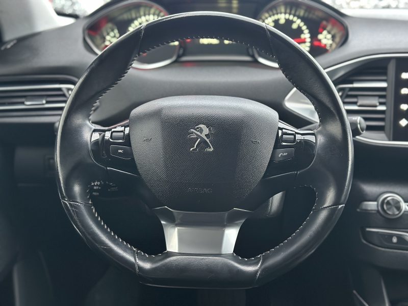 PEUGEOT 308 II 2017