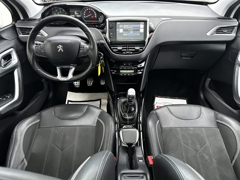 PEUGEOT 2008 2016