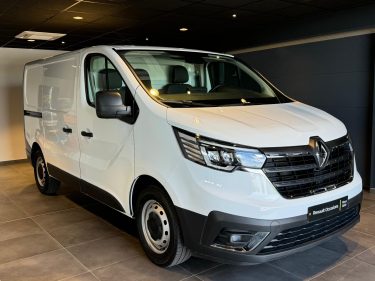 RENAULT  TRAFIC  2023