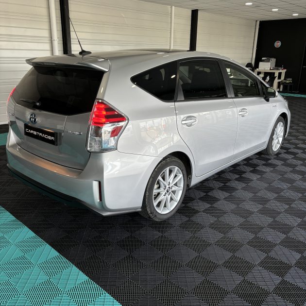 TOYOTA PRIUS PLUS 2019